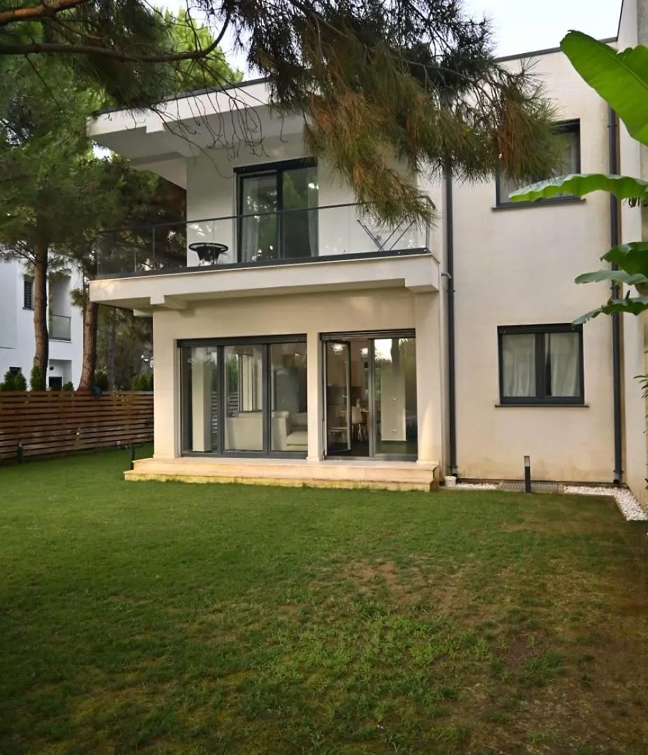 Peonia Villa Valamar Durrës