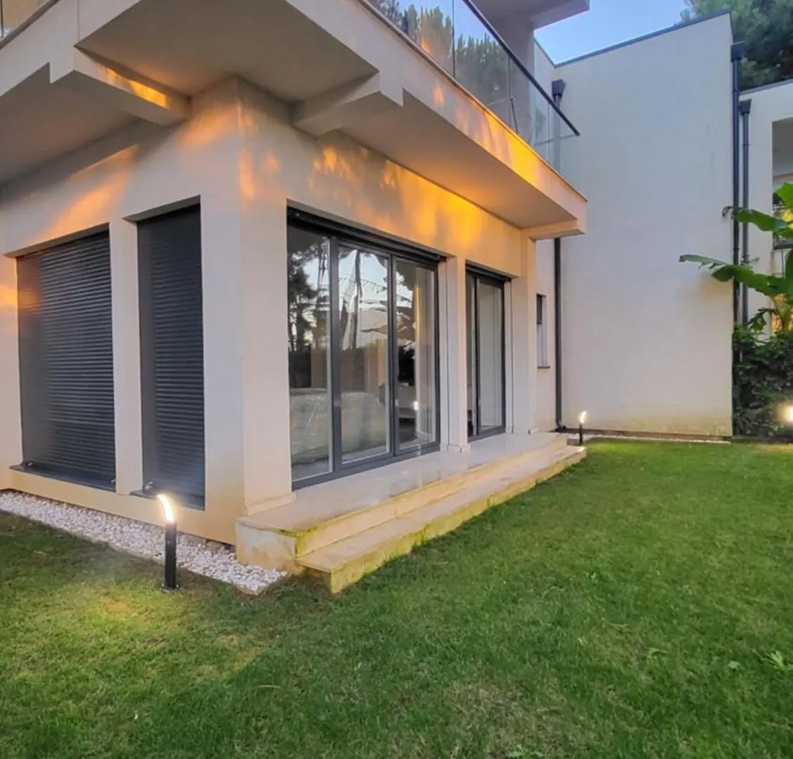 Peonia Villa Valamar Дуррес 0*,  Албания